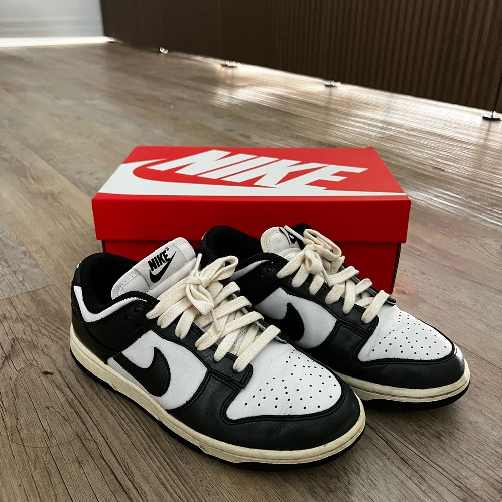 Women’s Nike Dunk Low Premium